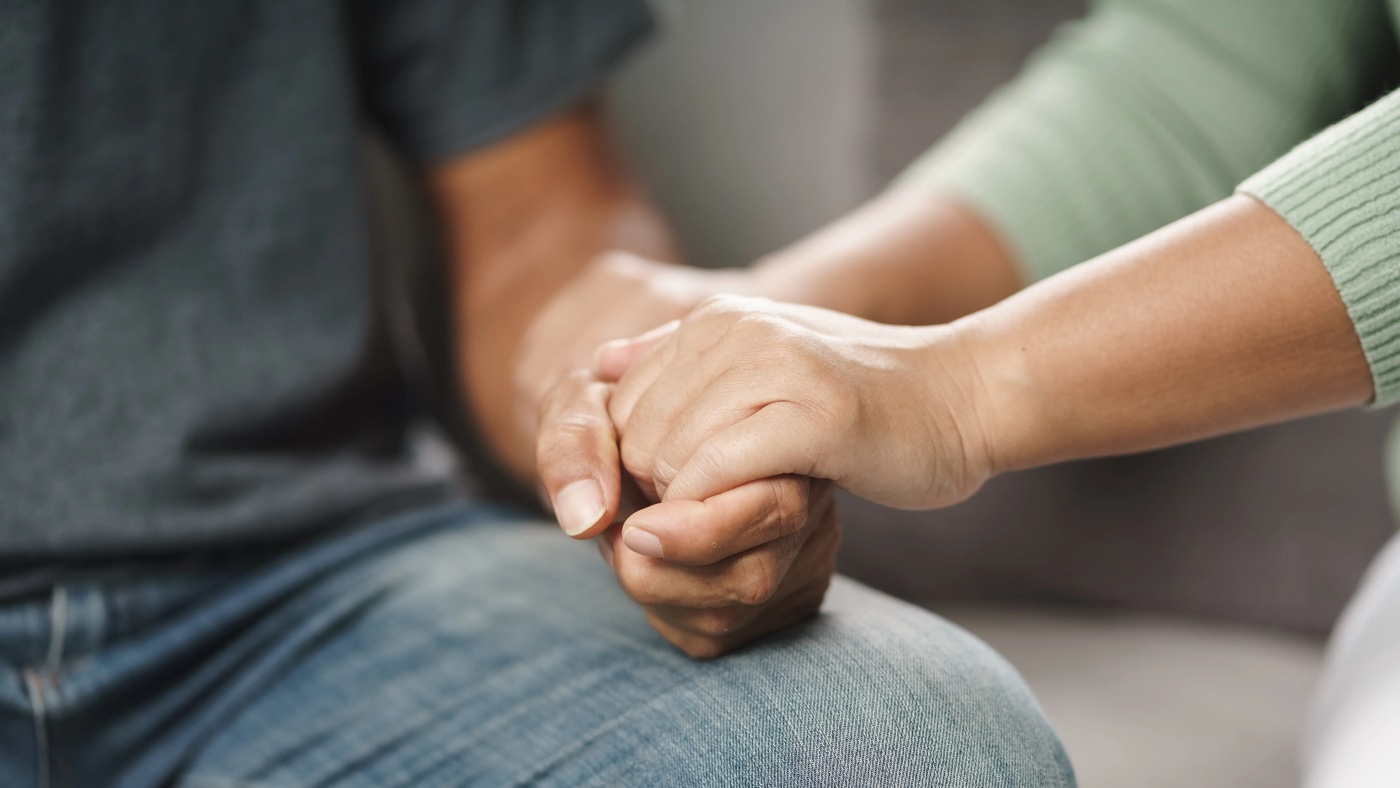 Hoe praat je met familie en vrienden over psoriasis? 